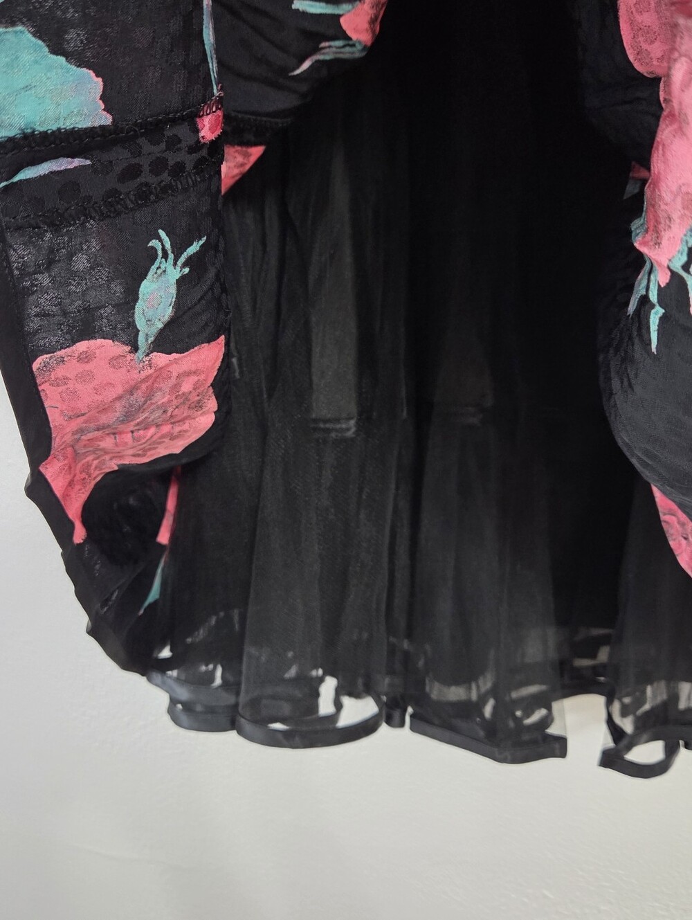 Vintage Mondi floral midi skirt black pink roses satin magenta tulle women's 42 - Picture 4 of 7